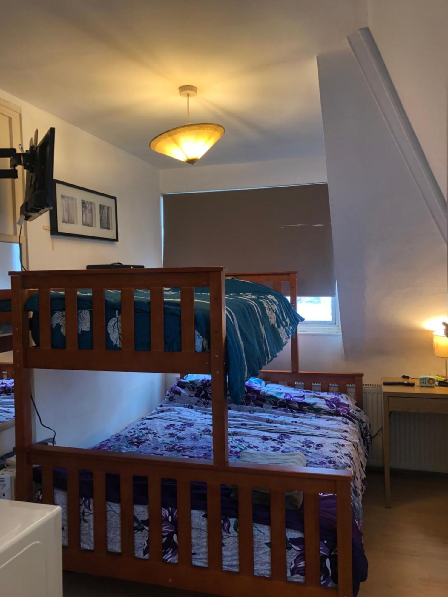 Peaceful Studio-Flat With Driveway In Golders Green Apartment London Bagian luar foto